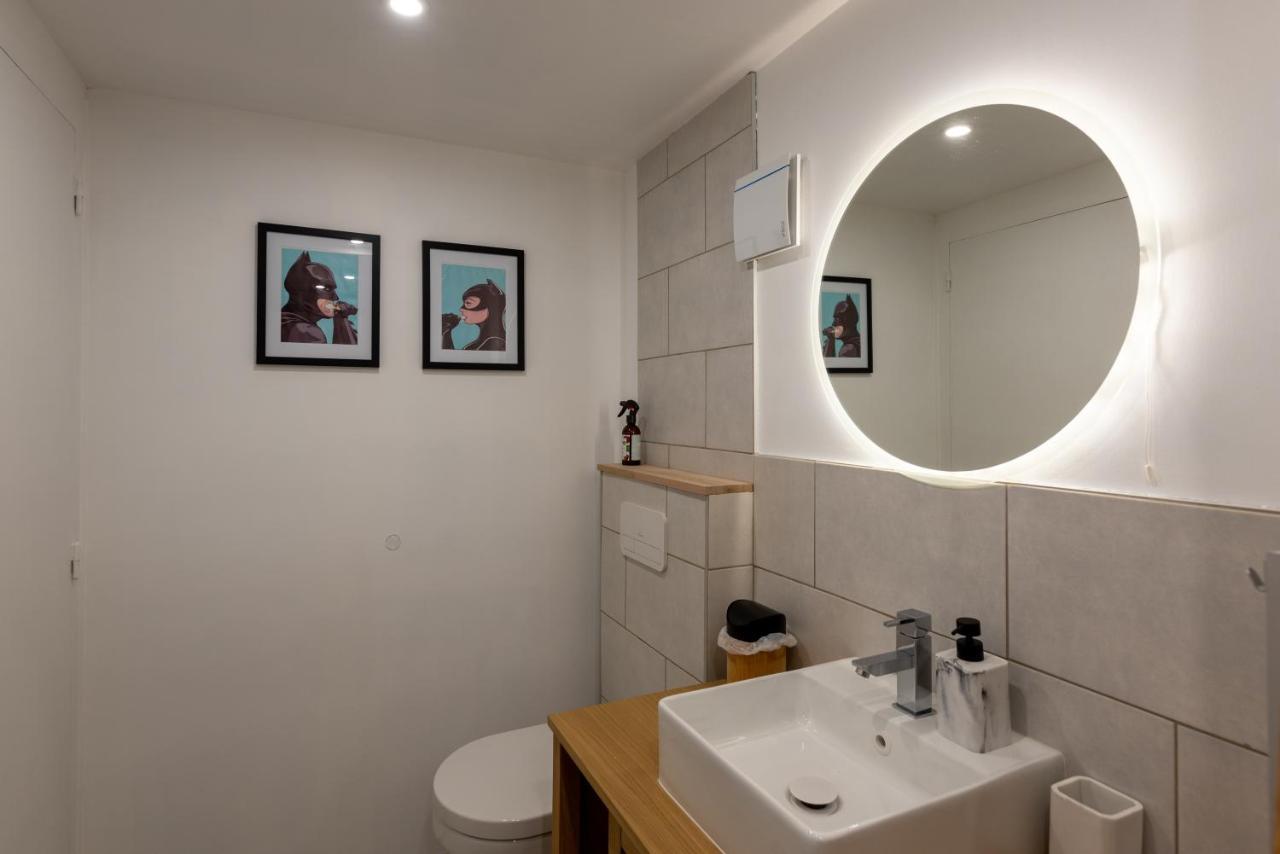 Au 9Eme Art Apartman La Rochefoucauld Kültér fotó