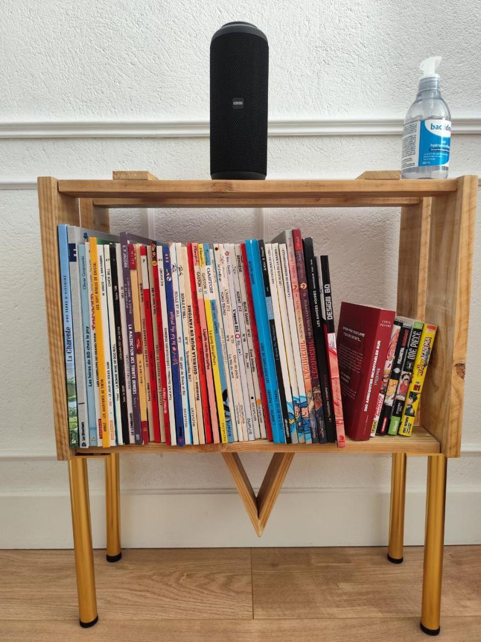 Au 9Eme Art Apartman La Rochefoucauld Kültér fotó
