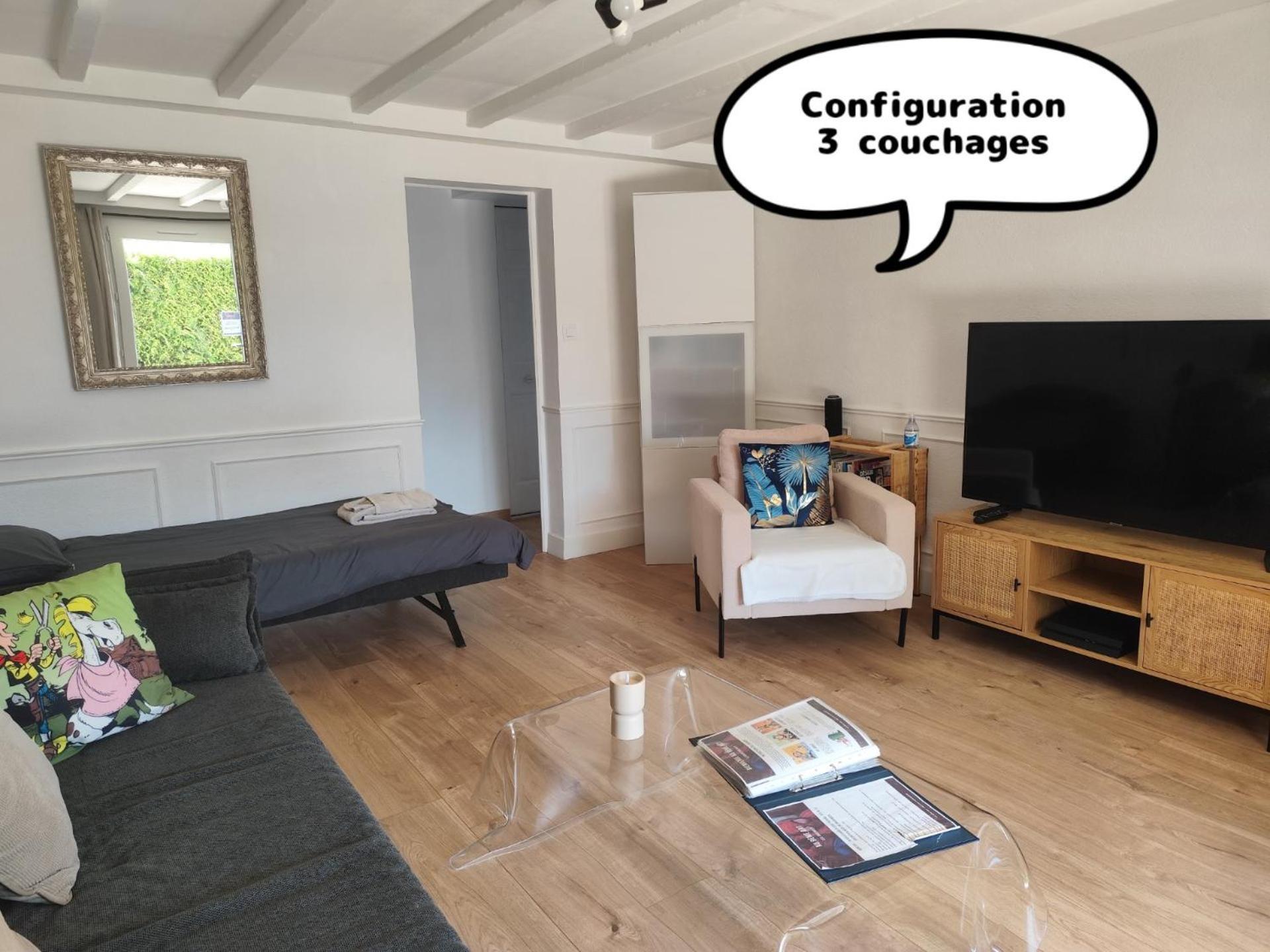 Au 9Eme Art Apartman La Rochefoucauld Kültér fotó